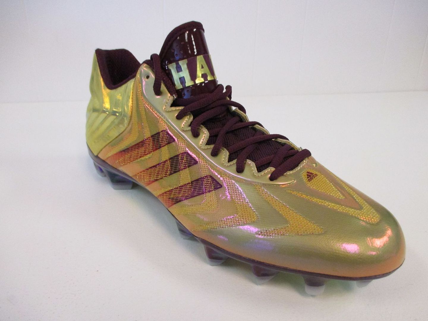 mens maroon football cleats