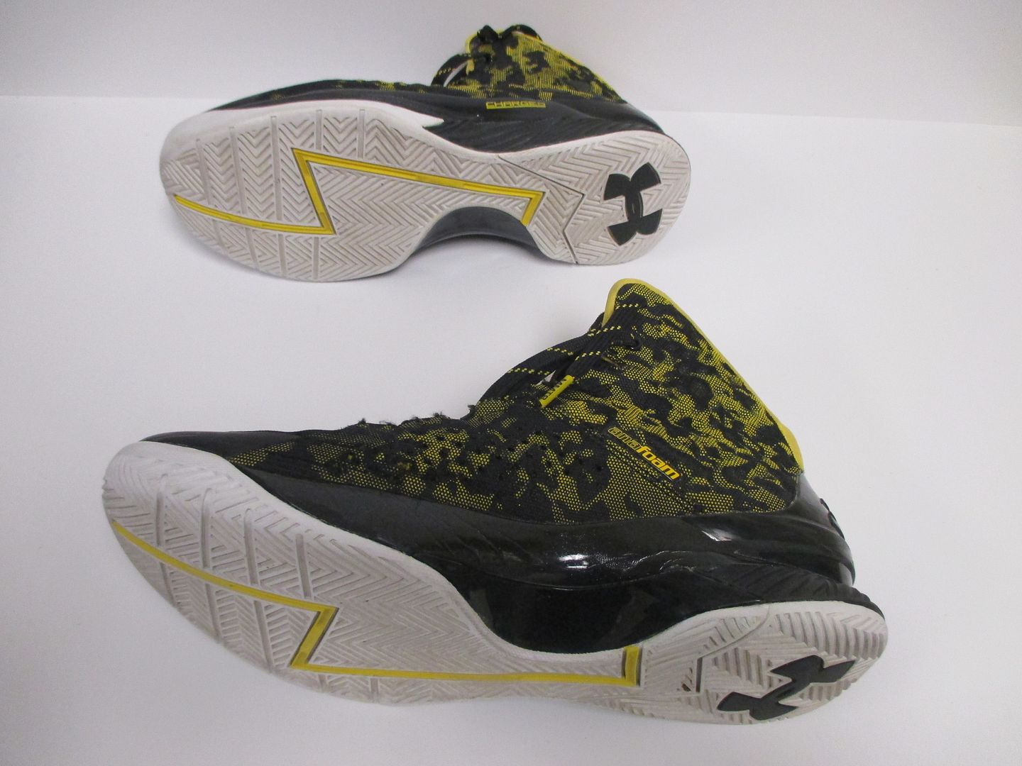 3c under armour sneakers