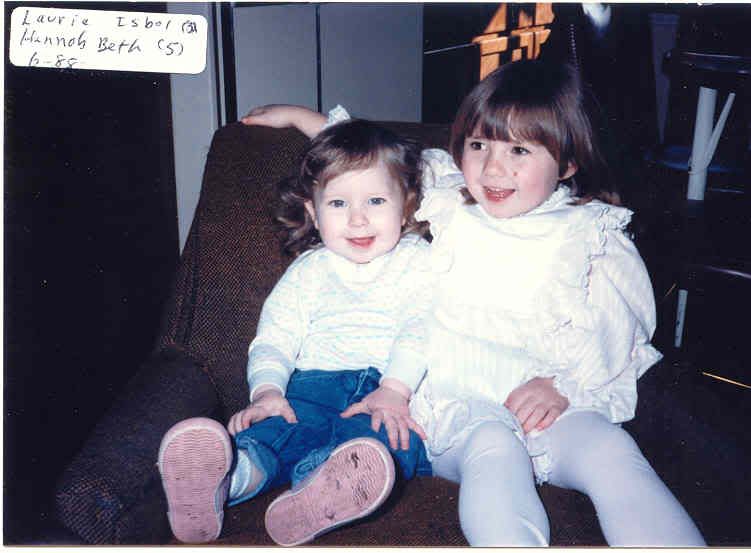 1988-000-LaurieIsbell-3yr-HannahI-5yr-togetheronchair-whitetops-ruffles-SeaWa.jpg