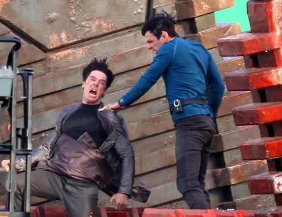 benedict-cumberbatch-s-villain-character-battles-spock-on-star-trek-2-set.jpg