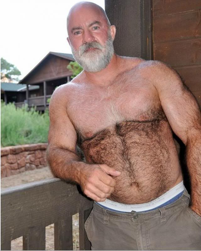 Old man model nude