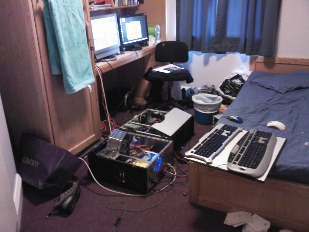 [Image: SP_A0146.jpg]