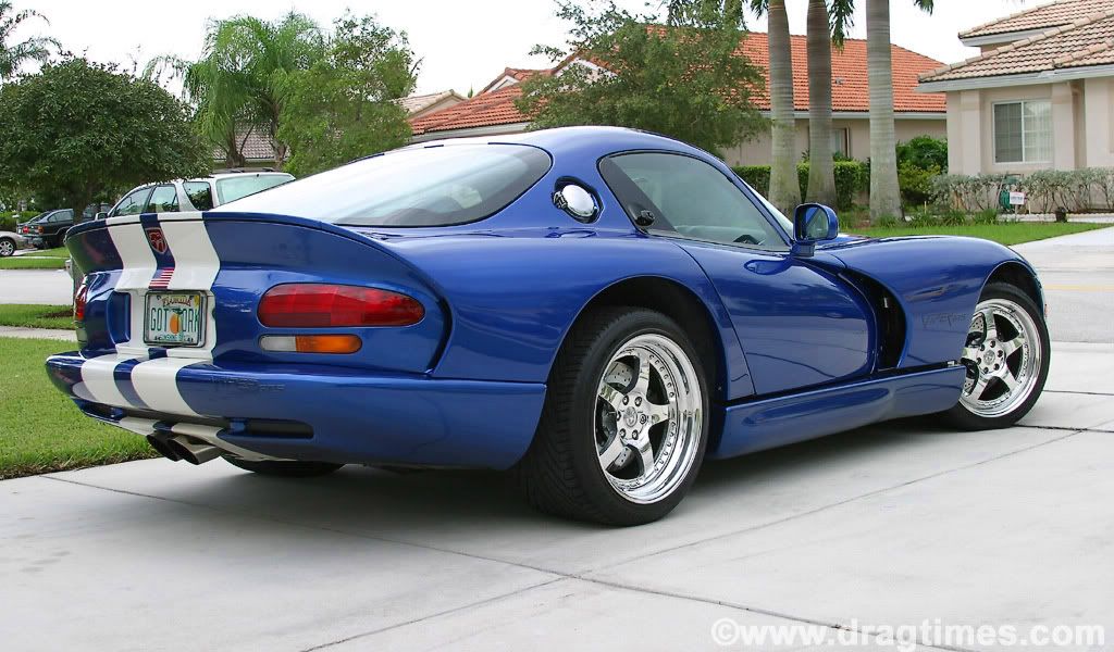 1996-Dodge-Viper-GTS-rearside_hre-s.jpg