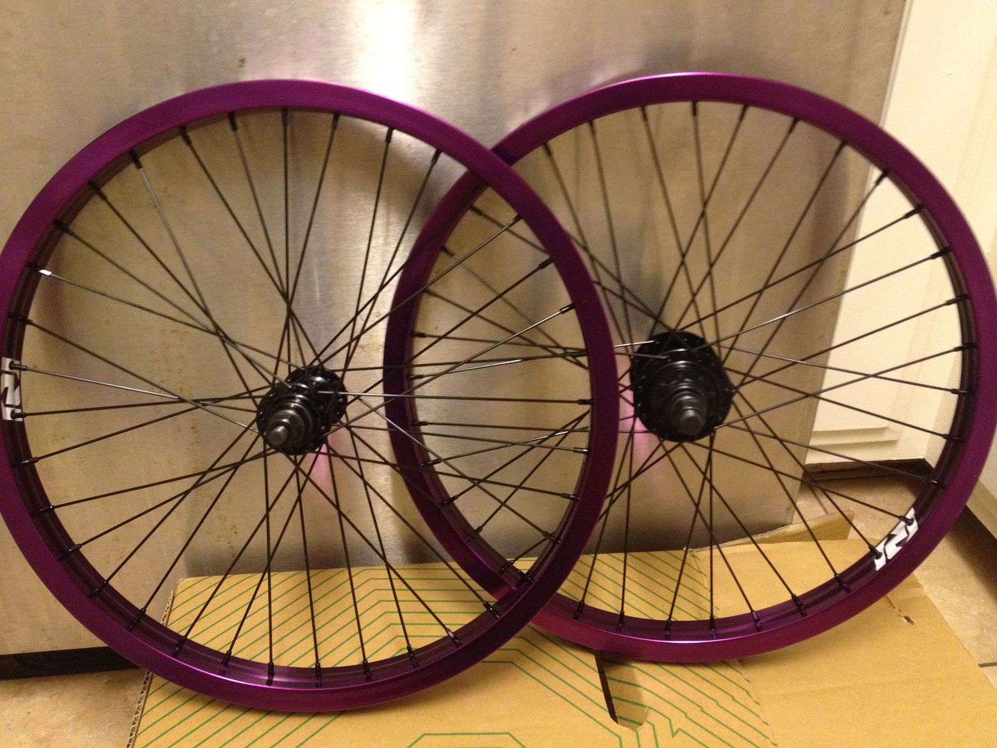 REVENGE COMPLETE WHEEL SET WHEELS PURPLE BLACK FRONT BACK 9 PROFILE 