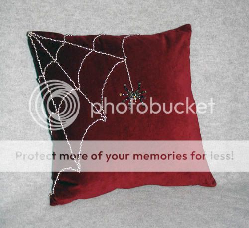 Beaded spider pillow - NEEDLEWORK